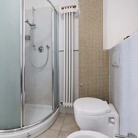 7 Posti Letto Wifi Clima Centro Panorama Apartament *